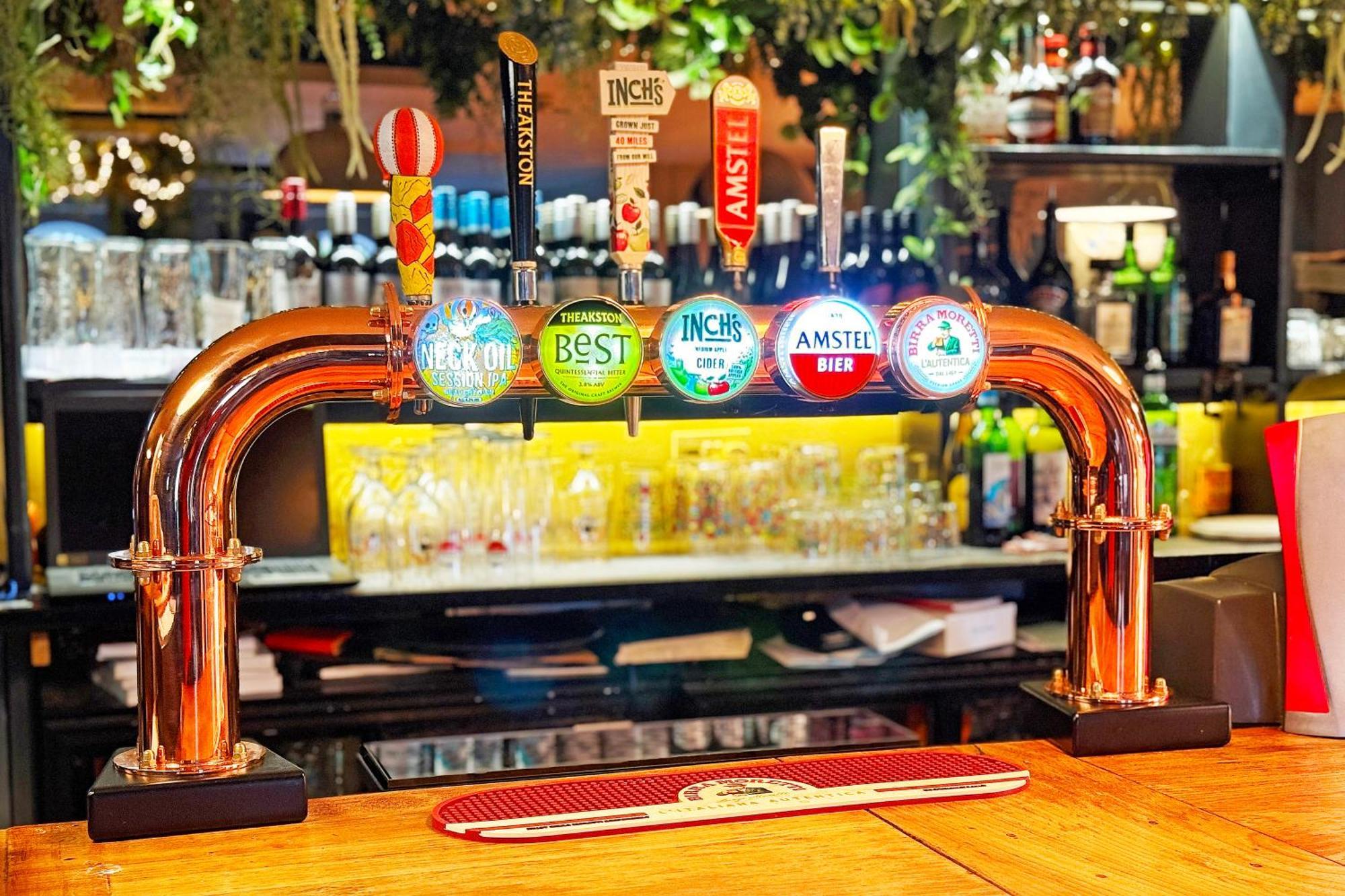 Chequers Inn Harrogate Exterior foto